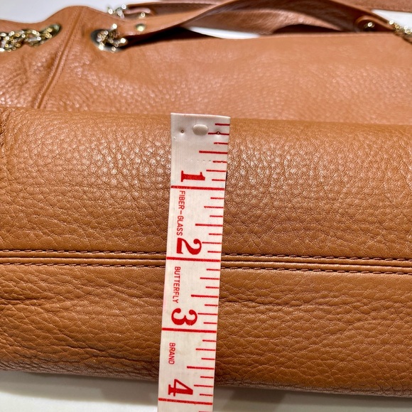 MICHAEL KORS Tote Camel
Brown Leather Bag Large With Cross Body Strap - Picture 14 of 15